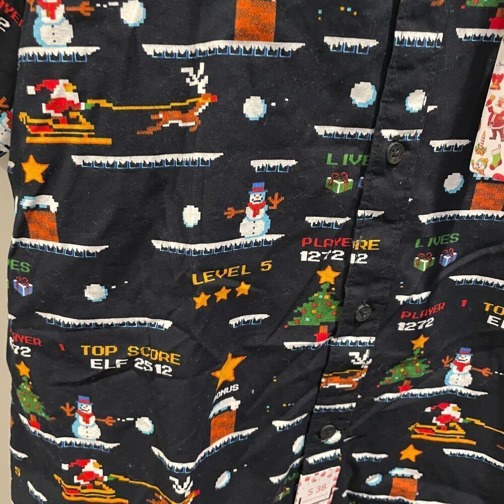 NEW Denim & Flower Men's S Button Down Shirt Holiday Christmas Gaming Short Slv - Picture 5 of 10